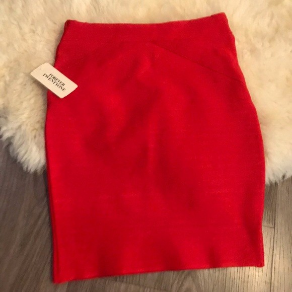 Forever 21 | skirt NWT - Picture 3 of 3